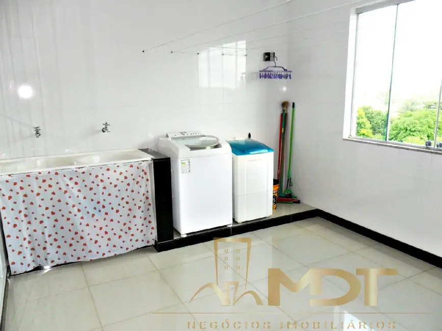 Foto 2 de Casa com 5 quartos à venda, 400m2 em Trevo, Belo Horizonte - MG