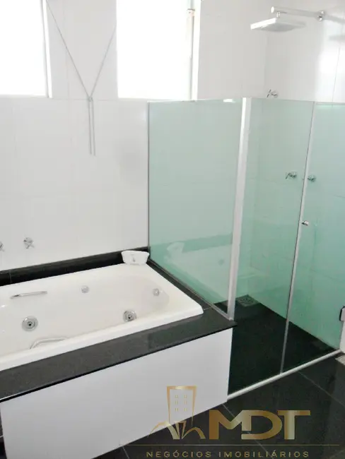 Casa com 5 quartos à venda, 400m2 em Trevo, Belo Horizonte - MG - imagem 8 Foto 8 de Casa com 5 quartos à venda, 400m2 em Trevo, Belo Horizonte - MG