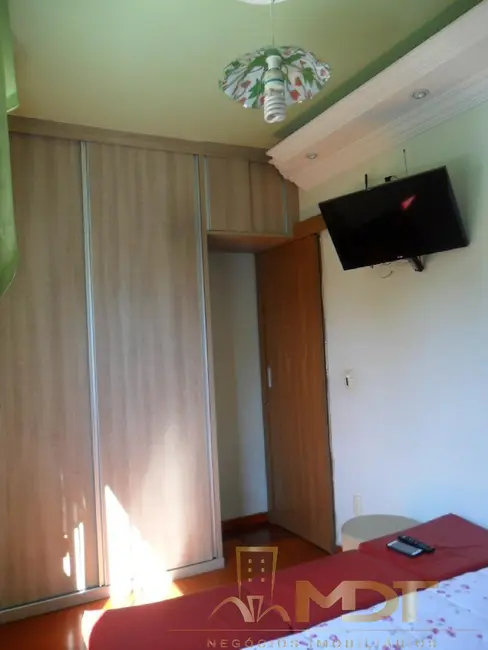 Foto 6 de Apartamento com 3 quartos à venda, 67m2 em Heliópolis, Belo Horizonte - MG