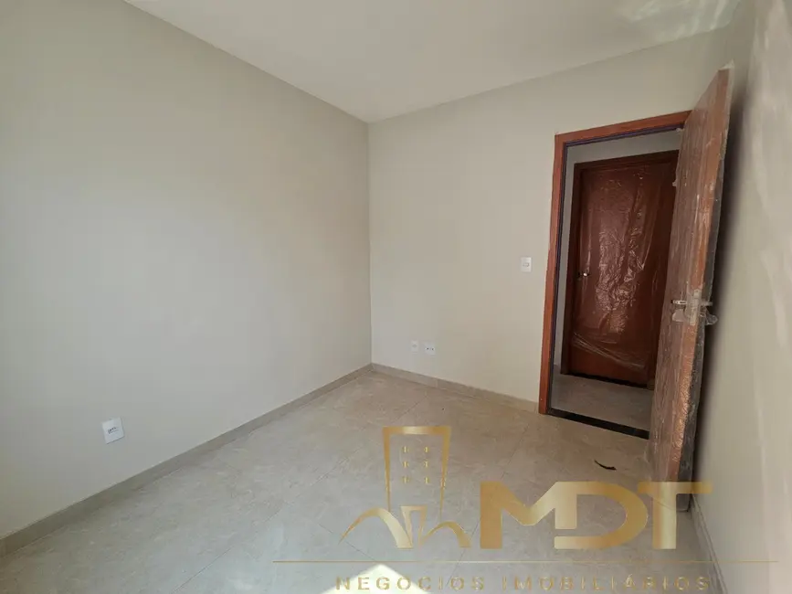 Foto 5 de Apartamento com 3 quartos à venda, 64m2 em Santa Mônica, Belo Horizonte - MG