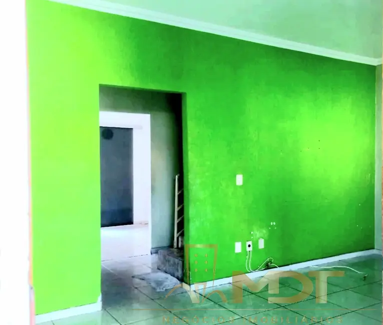 Casa com 4 quartos à venda, 157m2 em São Bernardo, Belo Horizonte - MG - imagem 4 Foto 4 de Casa com 4 quartos à venda, 157m2 em São Bernardo, Belo Horizonte - MG