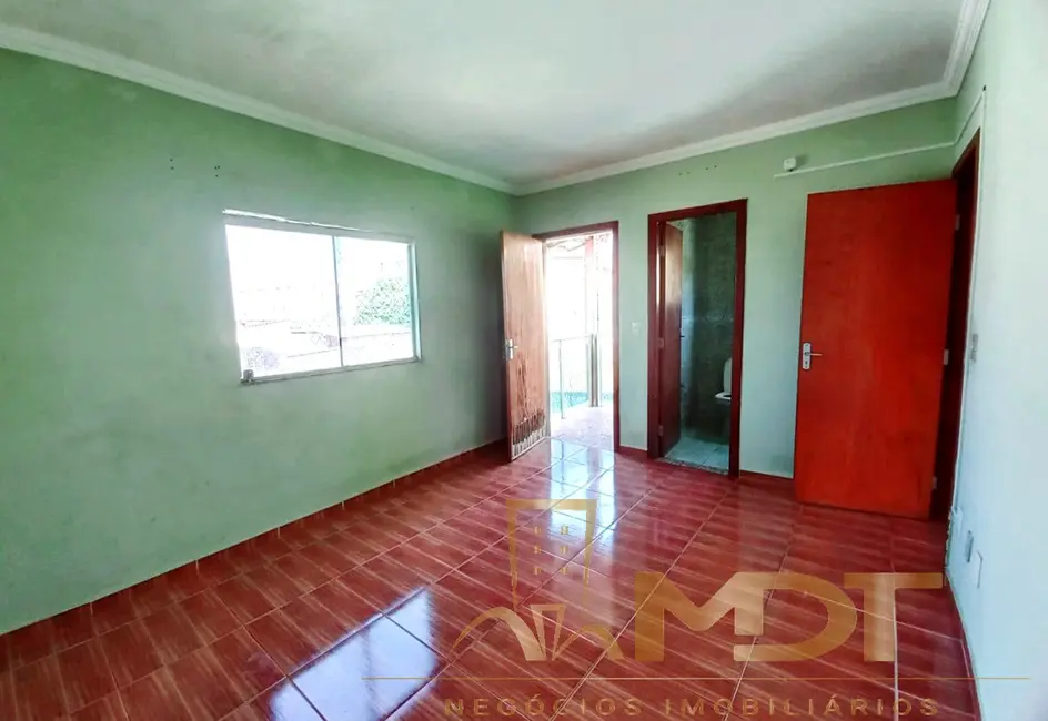 Foto 1 de Casa com 4 quartos à venda, 157m2 em São Bernardo, Belo Horizonte - MG