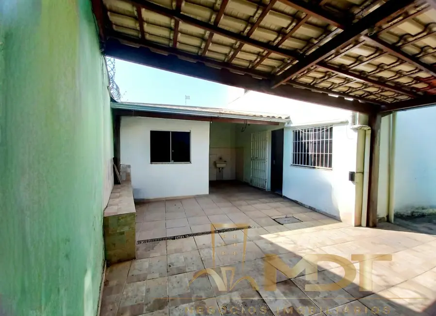 Casa com 4 quartos à venda, 157m2 em São Bernardo, Belo Horizonte - MG - imagem 9 Foto 9 de Casa com 4 quartos à venda, 157m2 em São Bernardo, Belo Horizonte - MG