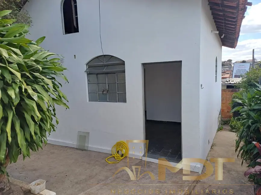 Foto 4 de Casa com 3 quartos à venda, 120m2 em Copacabana, Belo Horizonte - MG
