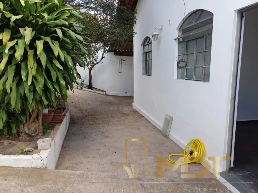 Foto 3 de Casa com 3 quartos à venda, 120m2 em Copacabana, Belo Horizonte - MG