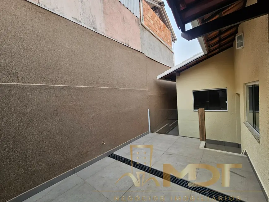 Casa de Condomínio com 3 quartos à venda, 105m2 em Candelária, Belo Horizonte - MG - imagem 4 Foto 4 de Casa de Condomínio com 3 quartos à venda, 105m2 em Candelária, Belo Horizonte - MG