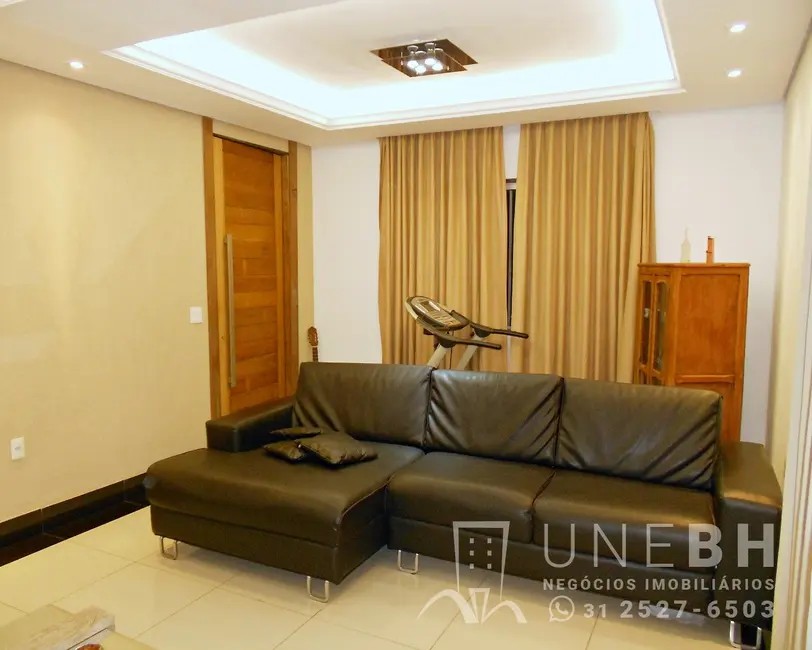 Casa com 4 quartos à venda, 189m2 em Heliópolis, Belo Horizonte - MG - imagem 6 Foto 6 de Casa com 4 quartos à venda, 189m2 em Heliópolis, Belo Horizonte - MG