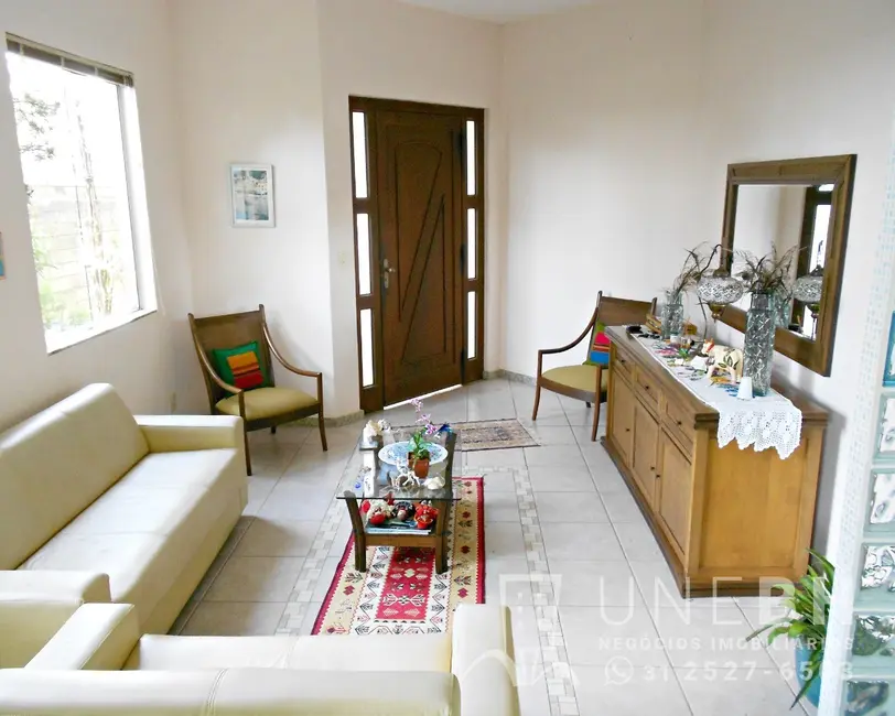 Foto 5 de Casa com 4 quartos à venda, 300m2 em Trevo, Belo Horizonte - MG