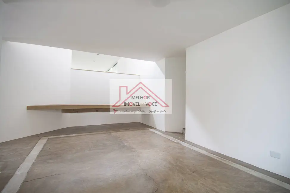 Casa com 4 quartos à venda, 700m2 em Jardim Guedala, São Paulo - SP - imagem 3 Foto 3 de Casa com 4 quartos à venda, 700m2 em Jardim Guedala, São Paulo - SP