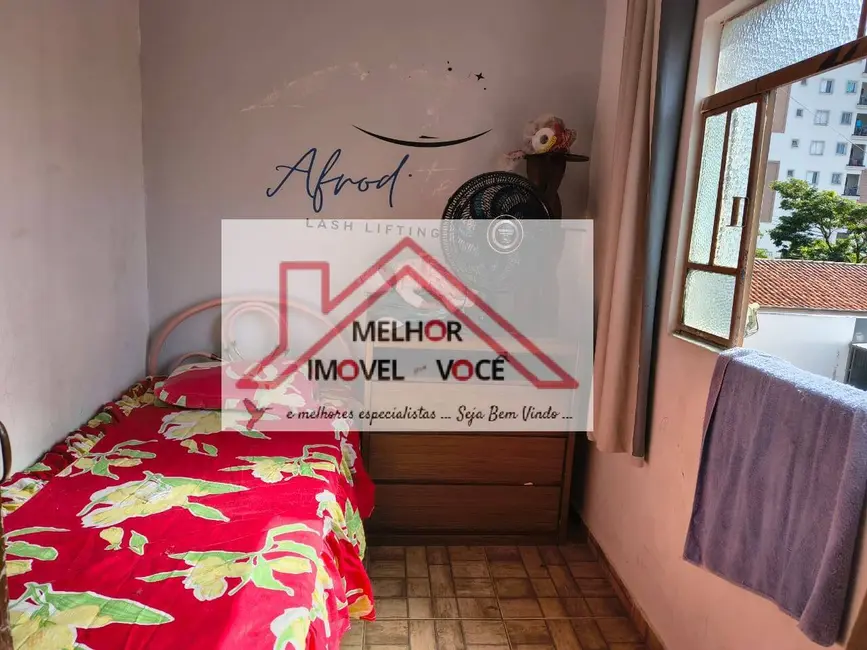 Casa com 3 quartos à venda, 480m2 em Vila Togni, Pocos De Caldas - MG - imagem 8 Foto 8 de Casa com 3 quartos à venda, 480m2 em Vila Togni, Pocos De Caldas - MG