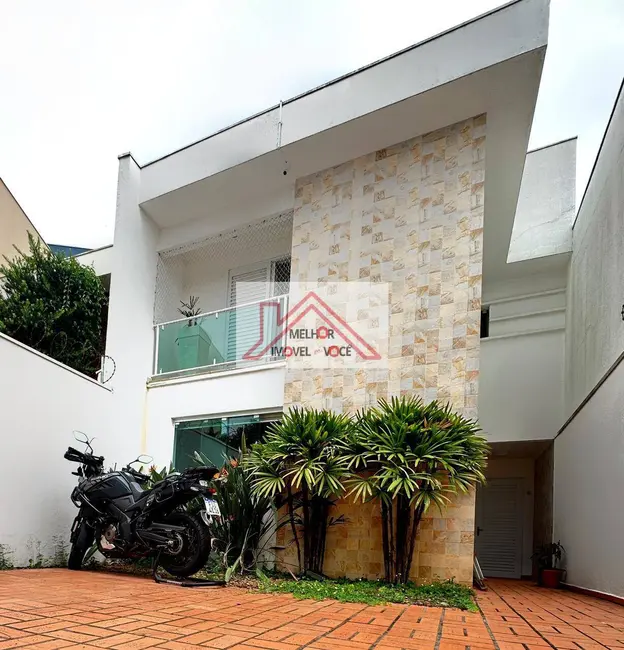 Foto 1 de Casa com 3 quartos à venda, 150m2 em Jardim Cidália, São Paulo - SP