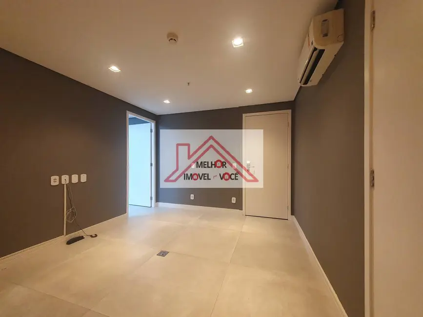 Foto 3 de Sala Comercial para alugar, 36m2 em Cidade Monções, São Paulo - SP