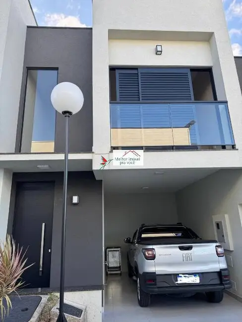 Foto 1 de Casa com 2 quartos à venda, 80m2 em Pocos De Caldas - MG