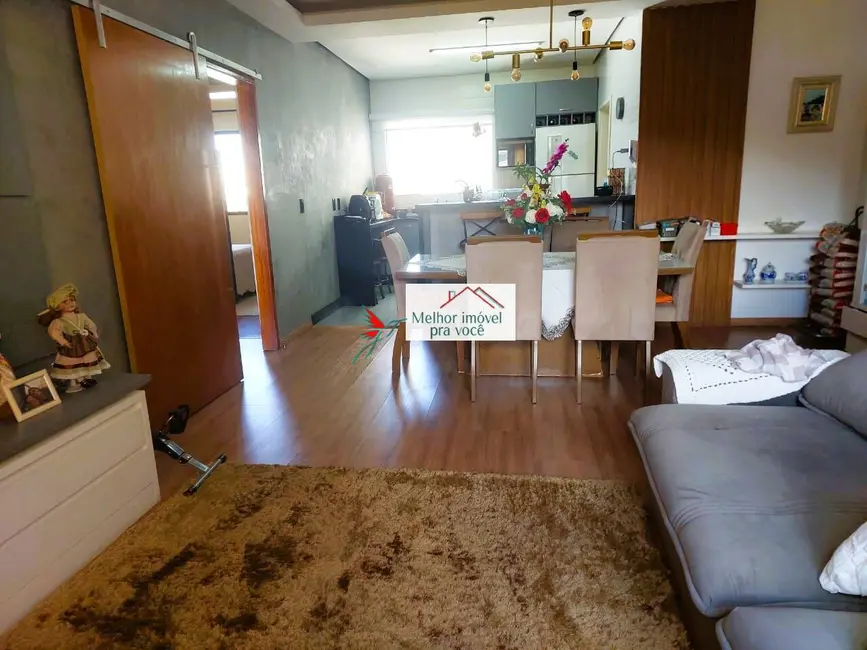 Apartamento com 2 quartos à venda, 86m2 em Centro, Pocos De Caldas - MG - imagem 2 Foto 2 de Apartamento com 2 quartos à venda, 86m2 em Centro, Pocos De Caldas - MG