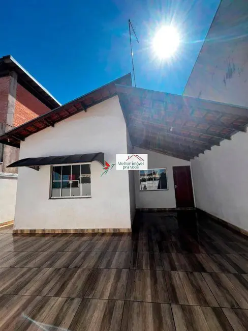 Casa com 2 quartos à venda, 100m2 em Jardim do Contorno, Pocos De Caldas - MG - imagem 4 Foto 4 de Casa com 2 quartos à venda, 100m2 em Jardim do Contorno, Pocos De Caldas - MG