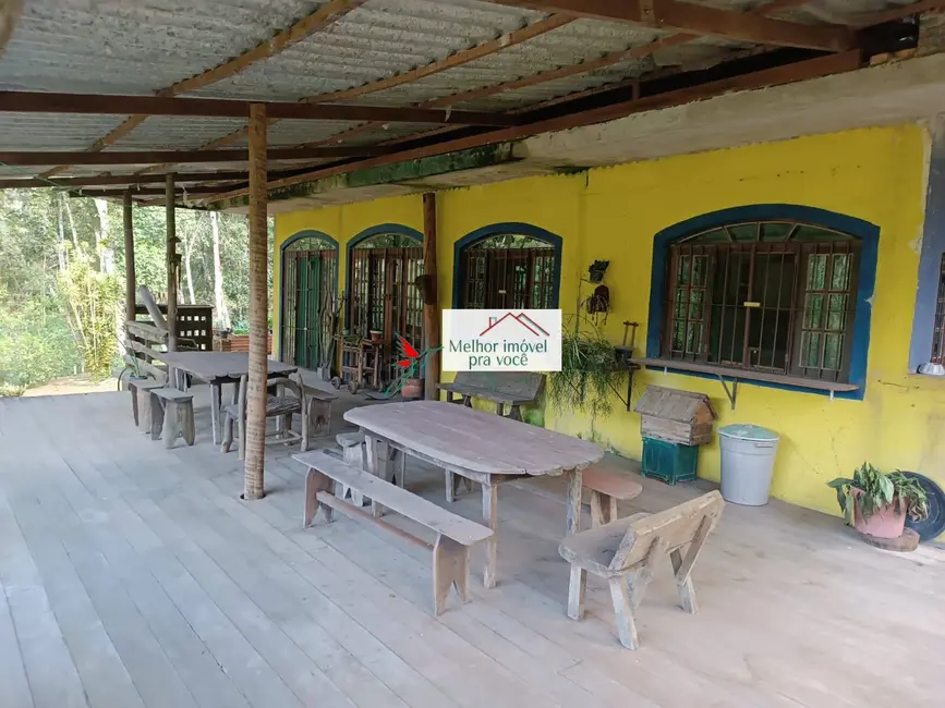 Chácara com 3 quartos à venda, 200m2 em Juquitiba - SP - imagem 9 Foto 9 de Chácara com 3 quartos à venda, 200m2 em Juquitiba - SP