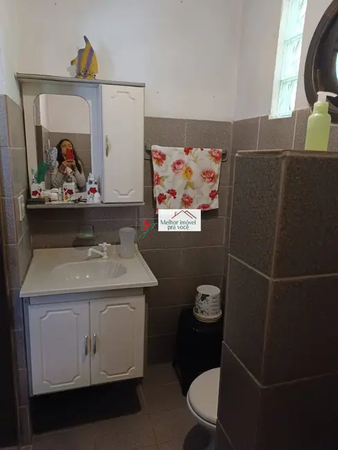 Chácara com 3 quartos à venda, 200m2 em Juquitiba - SP - imagem 8 Foto 8 de Chácara com 3 quartos à venda, 200m2 em Juquitiba - SP