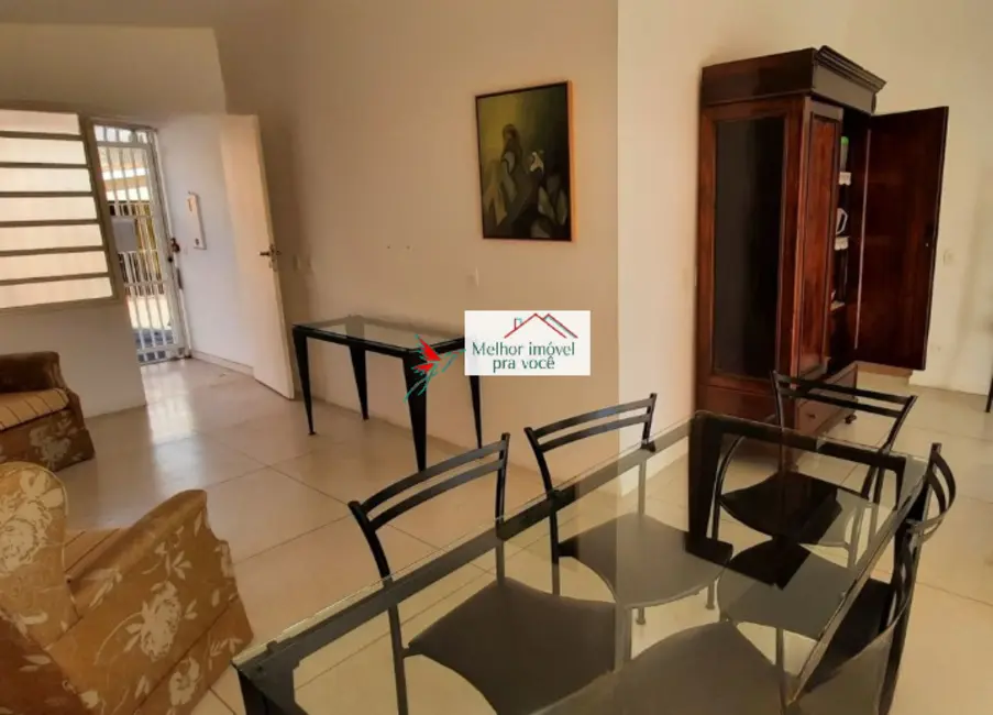 Casa com 3 quartos à venda, 100m2 em Vila Ana Pereira, Pocos De Caldas - MG - imagem 2 Foto 2 de Casa com 3 quartos à venda, 100m2 em Vila Ana Pereira, Pocos De Caldas - MG