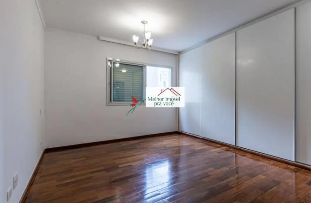 Foto 4 de Apartamento com 3 quartos à venda, 140m2 em Moema, São Paulo - SP