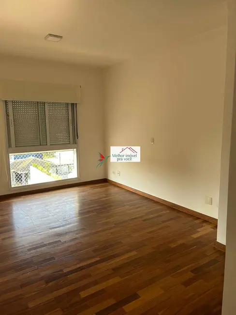 Foto 8 de Casa com 3 quartos à venda e para alugar, 275m2 em Golf Park, Carapicuiba - SP