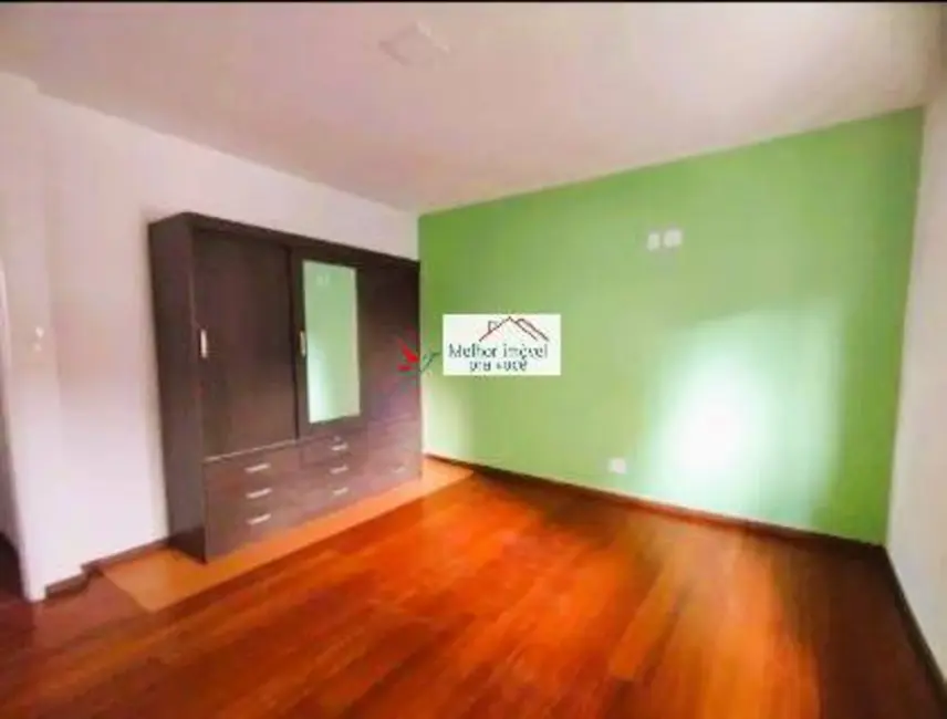 Casa com 4 quartos à venda, 173m2 em Centro, Pocos De Caldas - MG - imagem 2 Foto 2 de Casa com 4 quartos à venda, 173m2 em Centro, Pocos De Caldas - MG