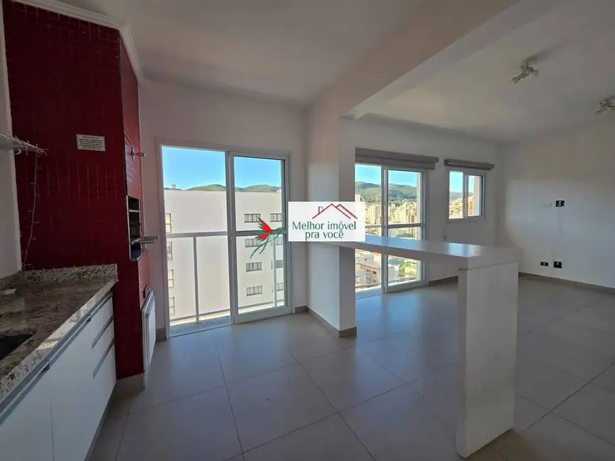 Apartamento com 2 quartos à venda, 100m2 em Centro, Pocos De Caldas - MG - imagem 3 Foto 3 de Apartamento com 2 quartos à venda, 100m2 em Centro, Pocos De Caldas - MG