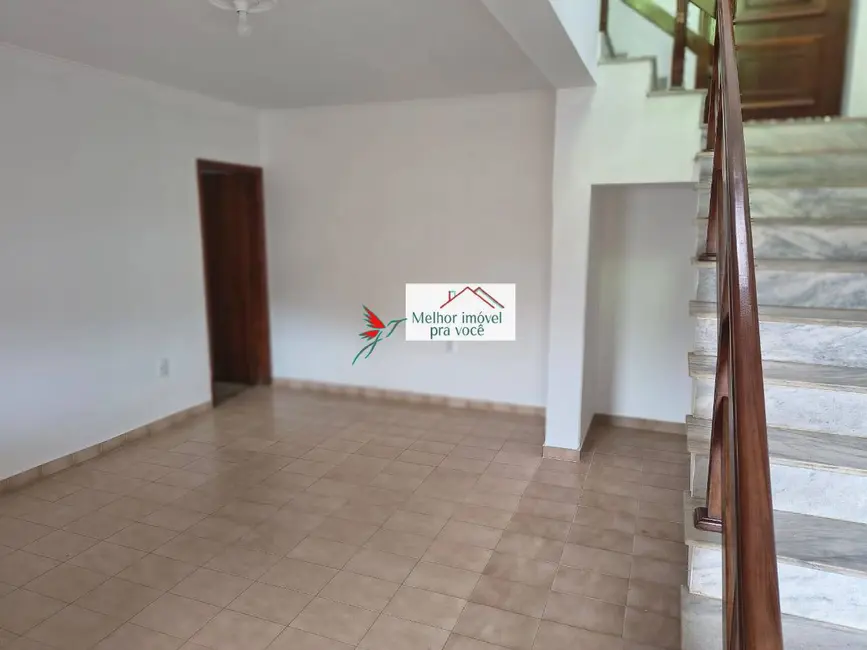 Casa com 3 quartos à venda, 240m2 em Santa Ângela, Pocos De Caldas - MG - imagem 5 Foto 5 de Casa com 3 quartos à venda, 240m2 em Santa Ângela, Pocos De Caldas - MG