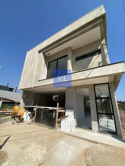 Foto 1 de Casa com 3 quartos à venda, 293m2 em Tanguá, Almirante Tamandare - PR