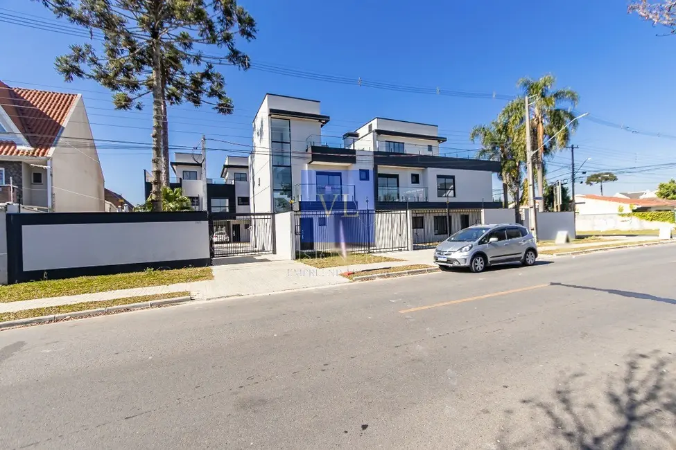 Casa com 3 quartos à venda, 136m2 em Cajuru, Curitiba - PR - imagem 4 Foto 4 de Casa com 3 quartos à venda, 136m2 em Cajuru, Curitiba - PR