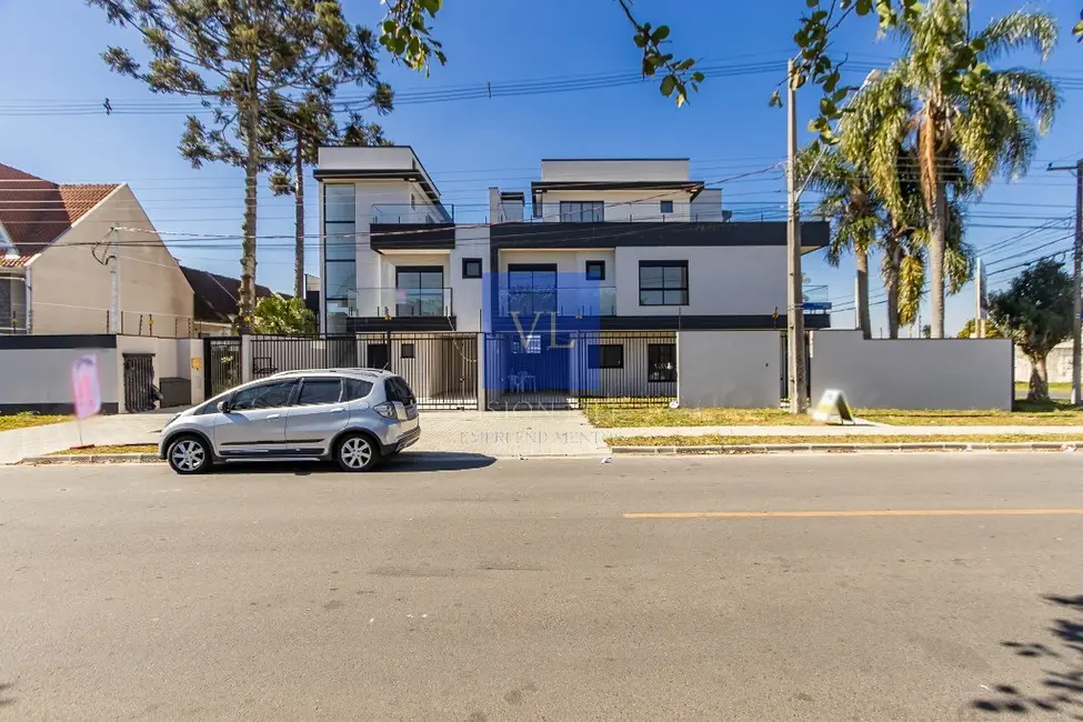 Casa com 3 quartos à venda, 136m2 em Cajuru, Curitiba - PR - imagem 1 Foto 1 de Casa com 3 quartos à venda, 136m2 em Cajuru, Curitiba - PR