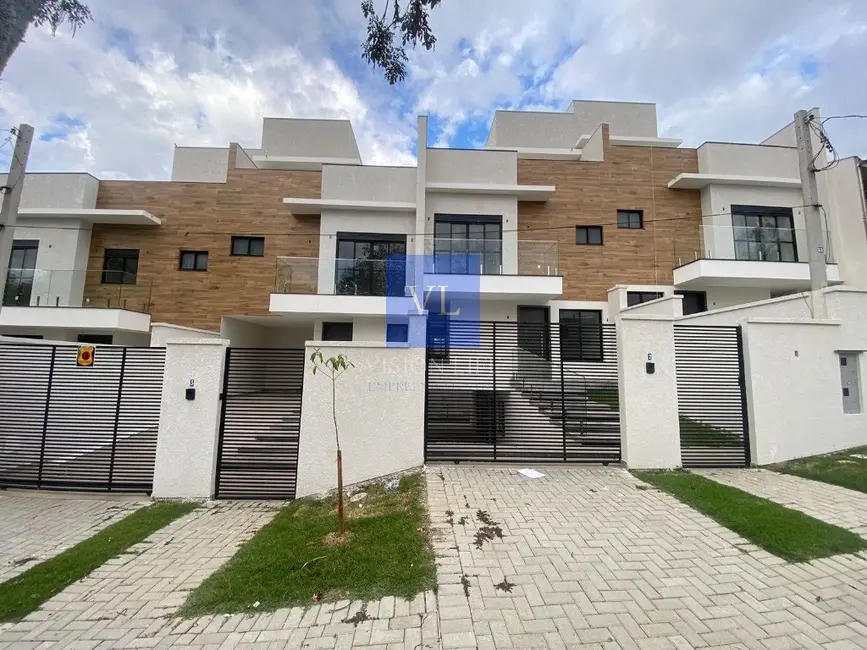 Foto 2 de Casa com 3 quartos à venda, 210m2 em Jardim Social, Curitiba - PR