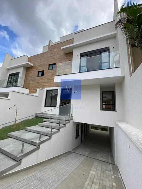 Foto 1 de Casa com 3 quartos à venda, 210m2 em Jardim Social, Curitiba - PR
