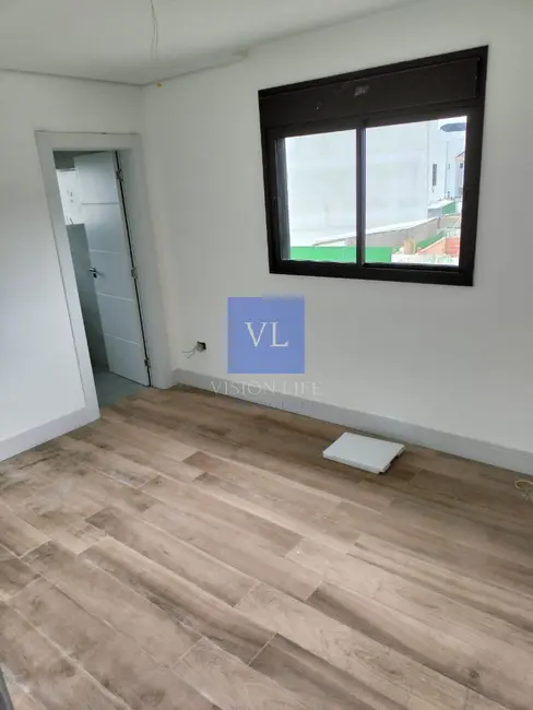 Casa de Condomínio com 3 quartos à venda, 170m2 em Santa Cândida, Curitiba - PR - imagem 7 Foto 7 de Casa de Condomínio com 3 quartos à venda, 170m2 em Santa Cândida, Curitiba - PR