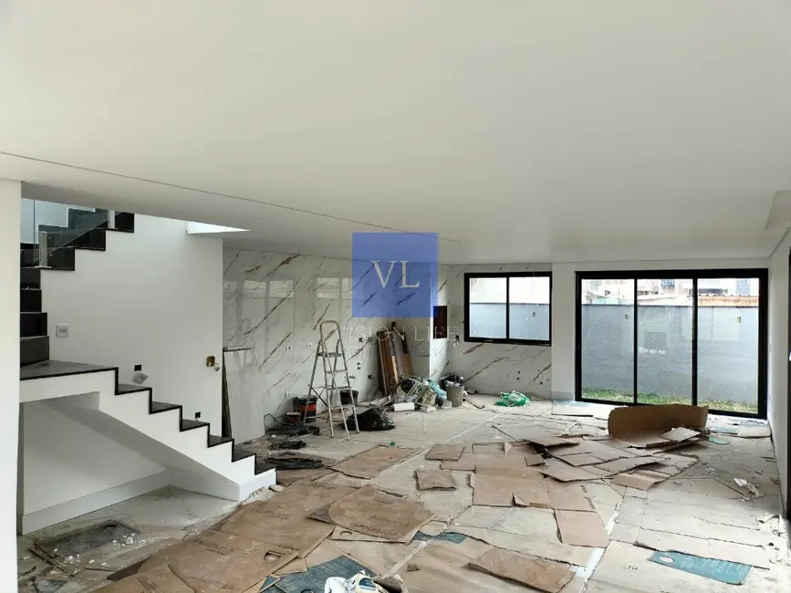 Foto 2 de Casa de Condomínio com 3 quartos à venda, 170m2 em Santa Cândida, Curitiba - PR