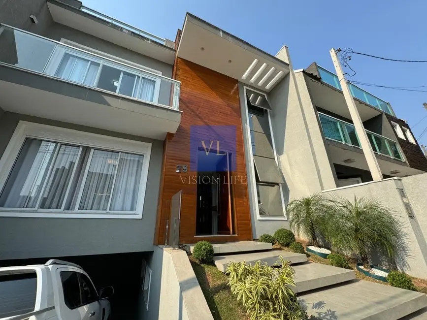 Foto 2 de Casa de Condomínio com 3 quartos à venda, 200m2 em Cachoeira, Curitiba - PR