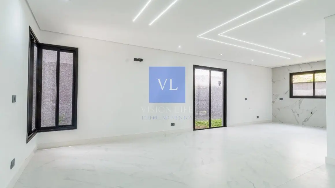 Casa de Condomínio com 4 quartos à venda, 190m2 em Santa Cândida, Curitiba - PR - imagem 4 Foto 4 de Casa de Condomínio com 4 quartos à venda, 190m2 em Santa Cândida, Curitiba - PR