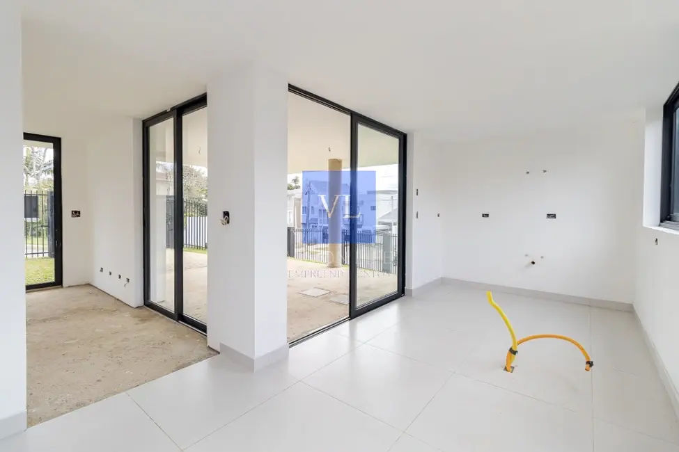 Casa com 3 quartos à venda, 155m2 em Pilarzinho, Curitiba - PR - imagem 8 Foto 8 de Casa com 3 quartos à venda, 155m2 em Pilarzinho, Curitiba - PR
