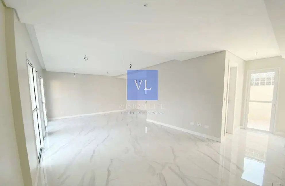 Casa com 3 quartos à venda, 164m2 em Centro, Pinhais - PR - imagem 8 Foto 8 de Casa com 3 quartos à venda, 164m2 em Centro, Pinhais - PR