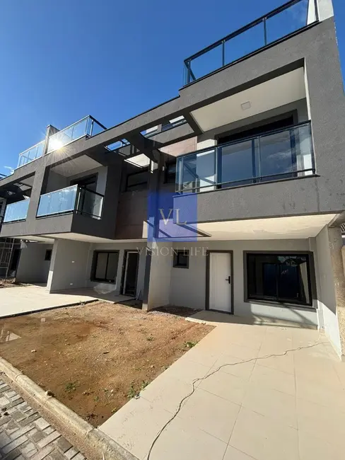 Foto 1 de Casa de Condomínio com 3 quartos à venda, 160m2 em Jardim das Américas, Curitiba - PR