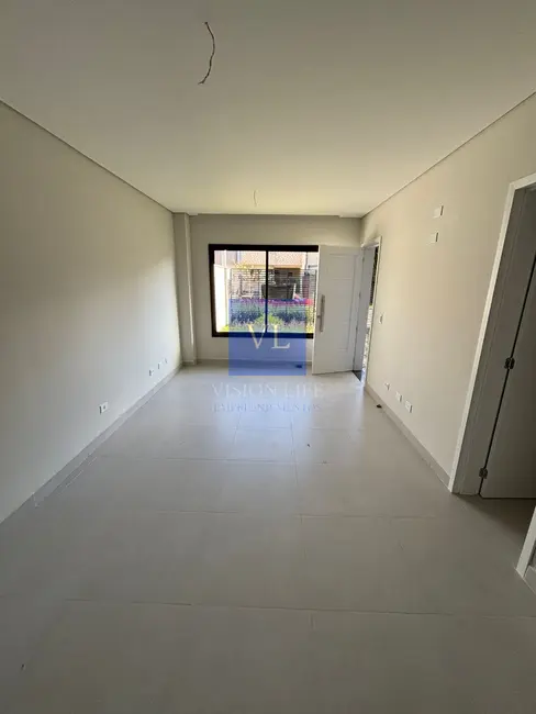 Foto 2 de Casa com 3 quartos à venda, 129m2 em Uberaba, Curitiba - PR