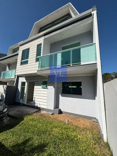 Casa de Condomínio com 4 quartos à venda, 147m2 em Cajuru, Curitiba - PR - imagem 2 Foto 2 de Casa de Condomínio com 4 quartos à venda, 147m2 em Cajuru, Curitiba - PR