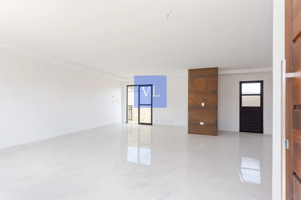 Casa de Condomínio com 3 quartos à venda, 139m2 em Uberaba, Curitiba - PR - imagem 2 Foto 2 de Casa de Condomínio com 3 quartos à venda, 139m2 em Uberaba, Curitiba - PR