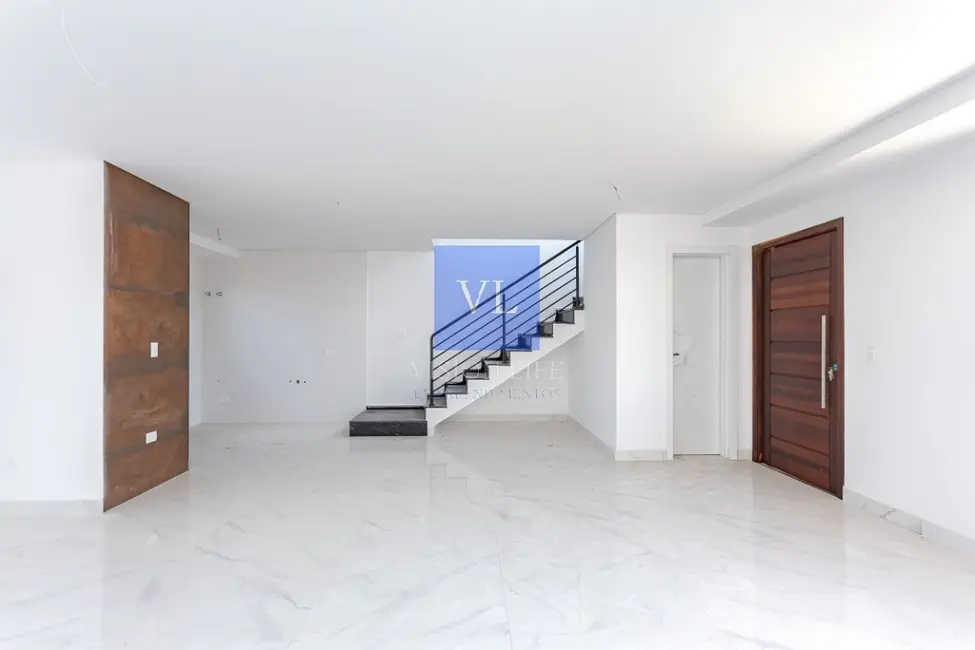 Casa de Condomínio com 3 quartos à venda, 139m2 em Uberaba, Curitiba - PR - imagem 5 Foto 5 de Casa de Condomínio com 3 quartos à venda, 139m2 em Uberaba, Curitiba - PR