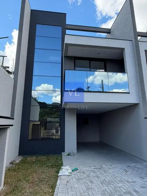 Foto 2 de Casa com 3 quartos à venda, 162m2 em Pineville, Pinhais - PR