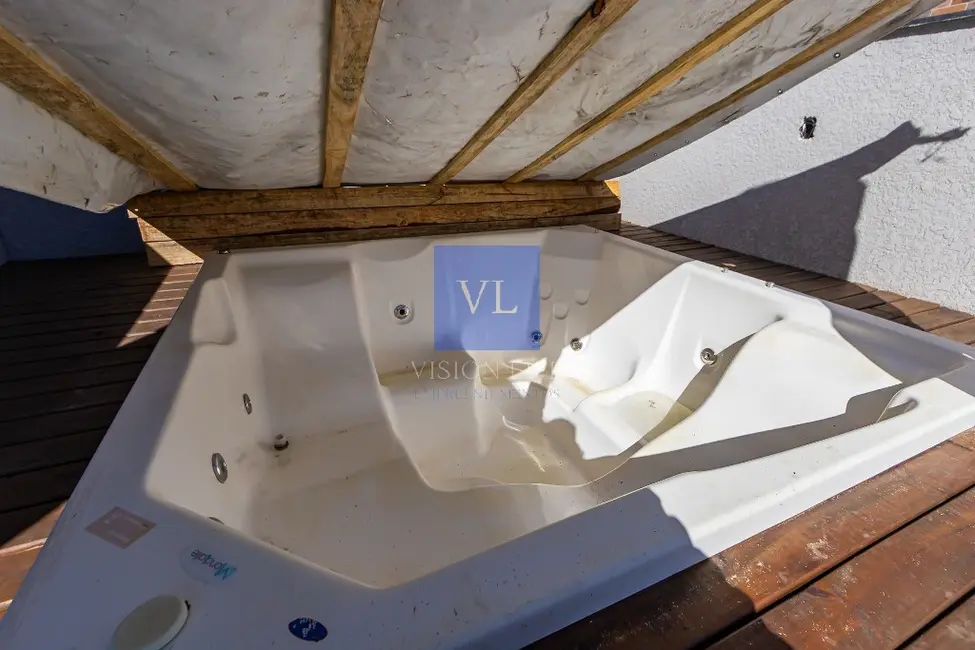 Apartamento com 3 quartos à venda, 108m2 em Cajuru, Curitiba - PR - imagem 3 Foto 3 de Apartamento com 3 quartos à venda, 108m2 em Cajuru, Curitiba - PR