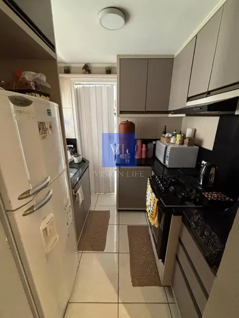 Apartamento com 3 quartos à venda, 48m2 em Sítio Cercado, Curitiba - PR - imagem 5 Foto 5 de Apartamento com 3 quartos à venda, 48m2 em Sítio Cercado, Curitiba - PR