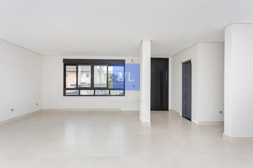 Casa com 3 quartos à venda, 242m2 em Uberaba, Curitiba - PR - imagem 7 Foto 7 de Casa com 3 quartos à venda, 242m2 em Uberaba, Curitiba - PR