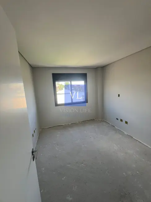 Casa de Condomínio com 3 quartos à venda, 180m2 em Uberaba, Curitiba - PR - imagem 7 Foto 7 de Casa de Condomínio com 3 quartos à venda, 180m2 em Uberaba, Curitiba - PR