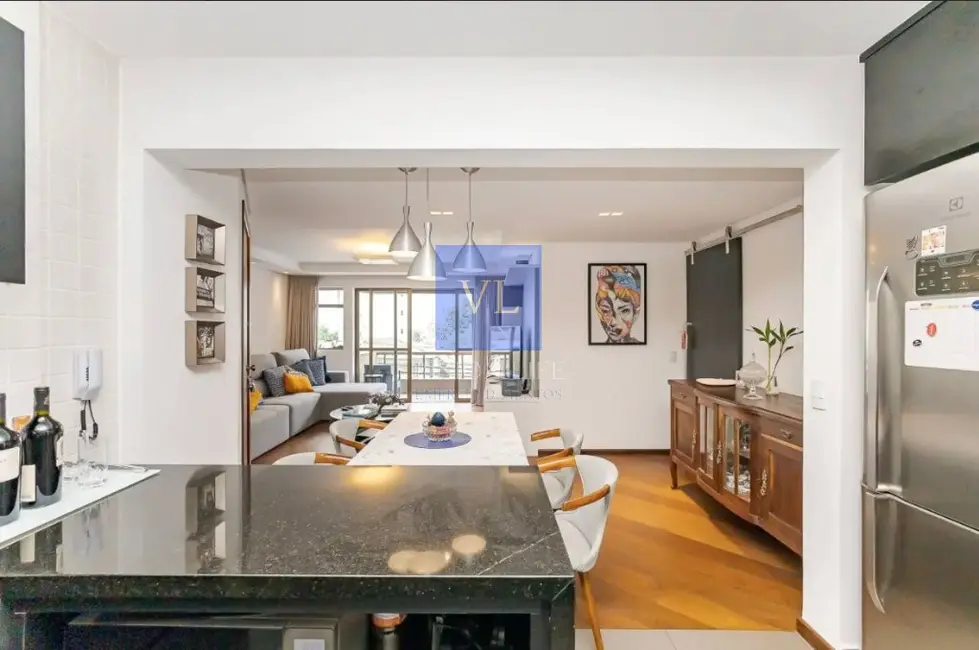 Apartamento com 3 quartos à venda, 98m2 em Bigorrilho, Curitiba - PR - imagem 8 Foto 8 de Apartamento com 3 quartos à venda, 98m2 em Bigorrilho, Curitiba - PR