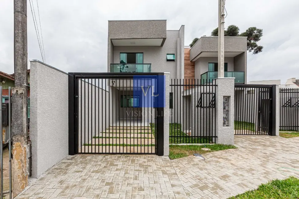 Foto 1 de Casa com 2 quartos à venda, 84m2 em Uberaba, Curitiba - PR